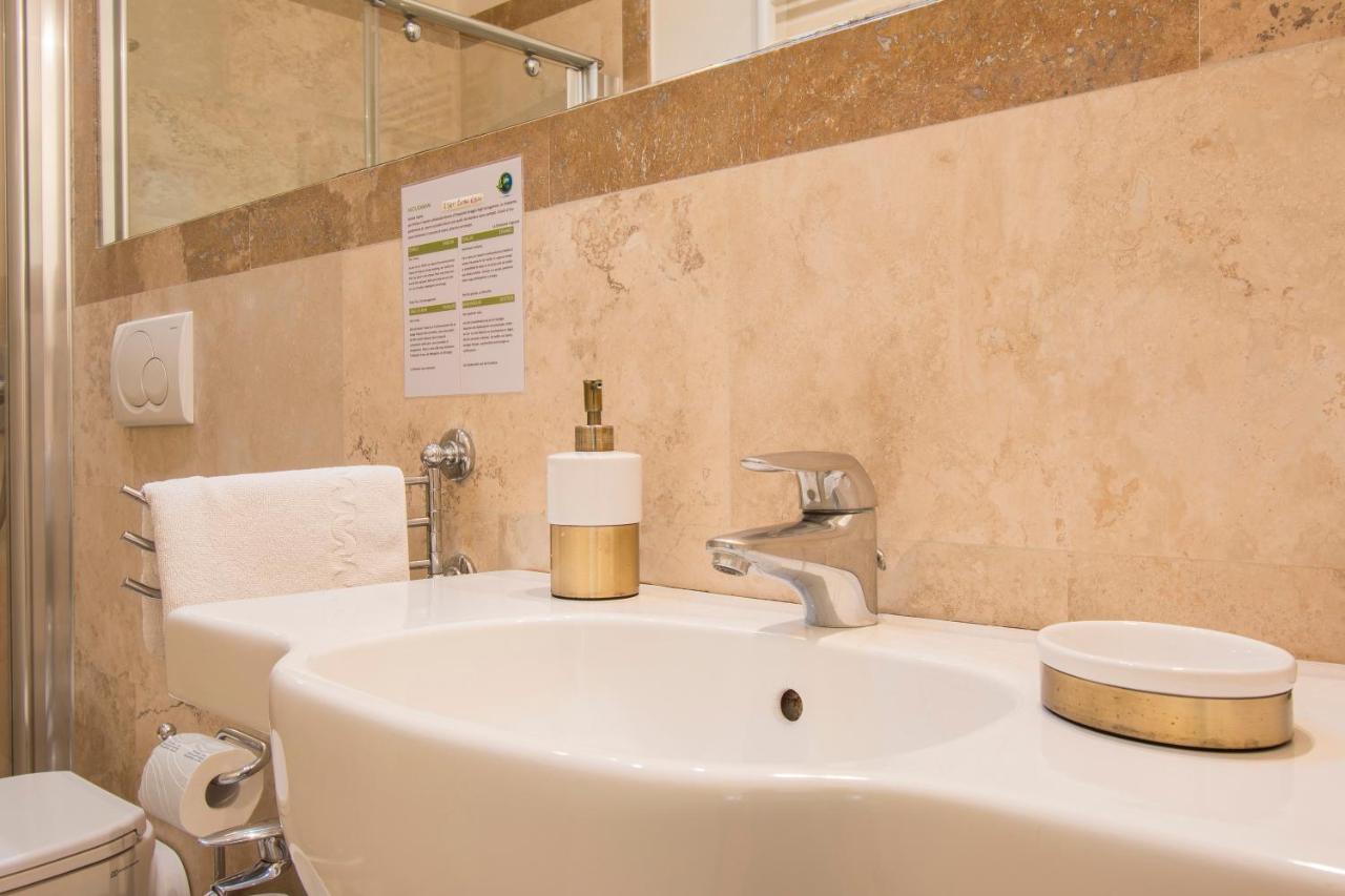 Relais Tiffany Bed & Breakfast Флоренция Екстериор снимка