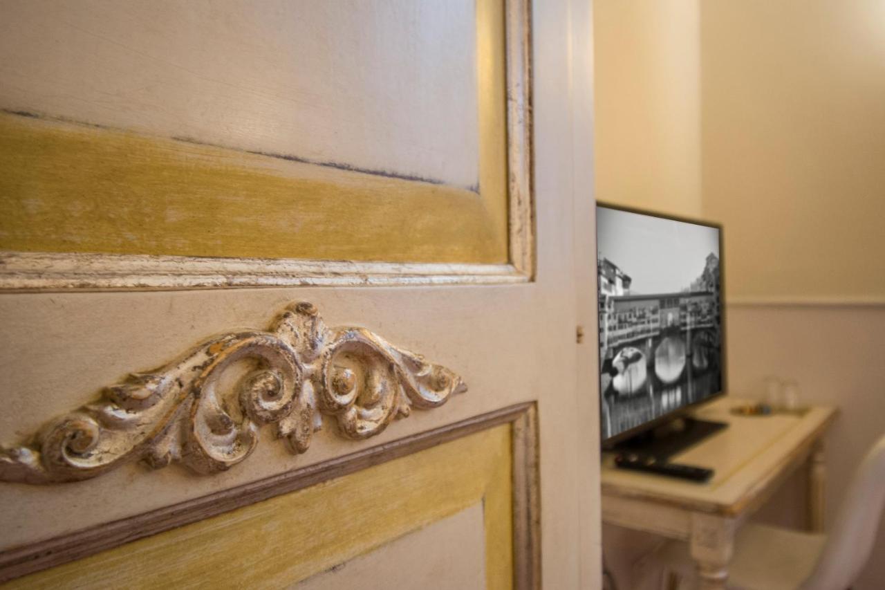 Relais Tiffany Bed & Breakfast Флоренция Екстериор снимка